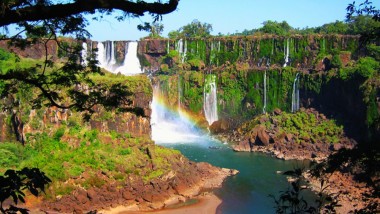 4 destinos a orillas del Paraná para disfrutar el verano